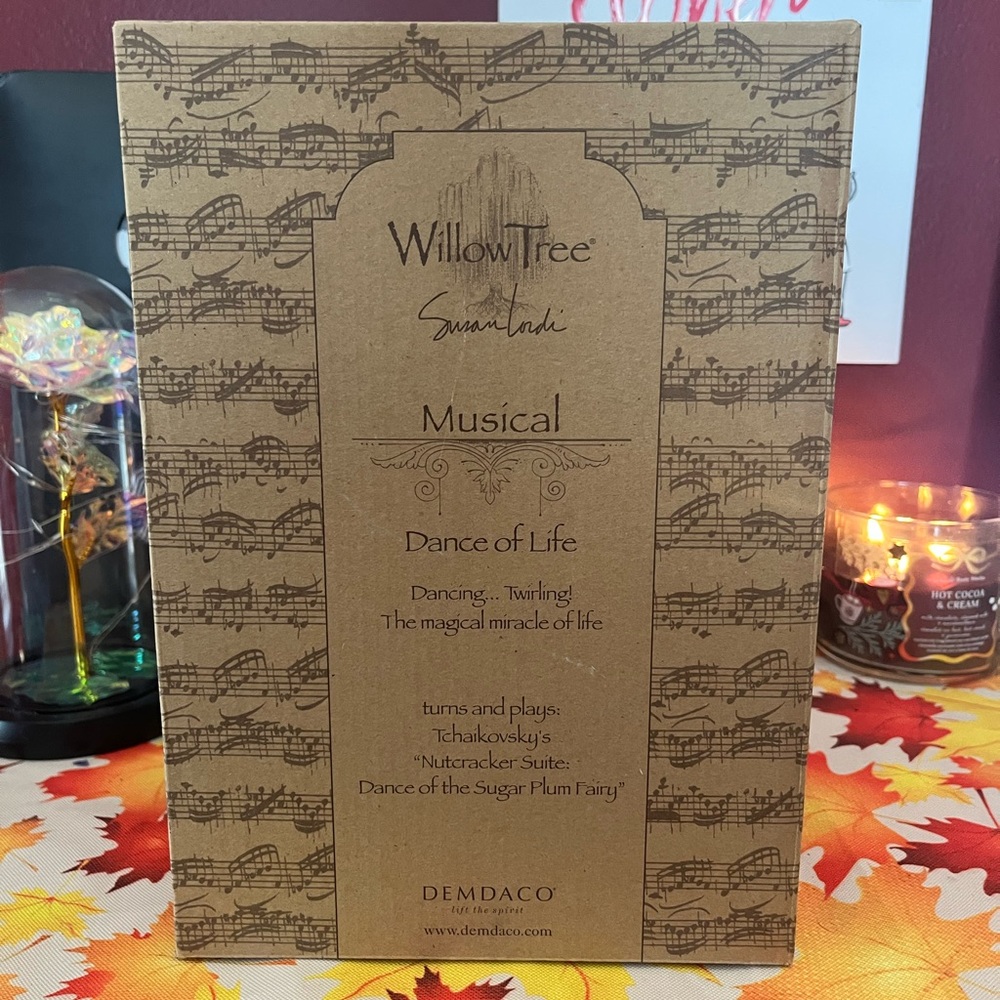 Willow Tree Dance of Life Musical Box